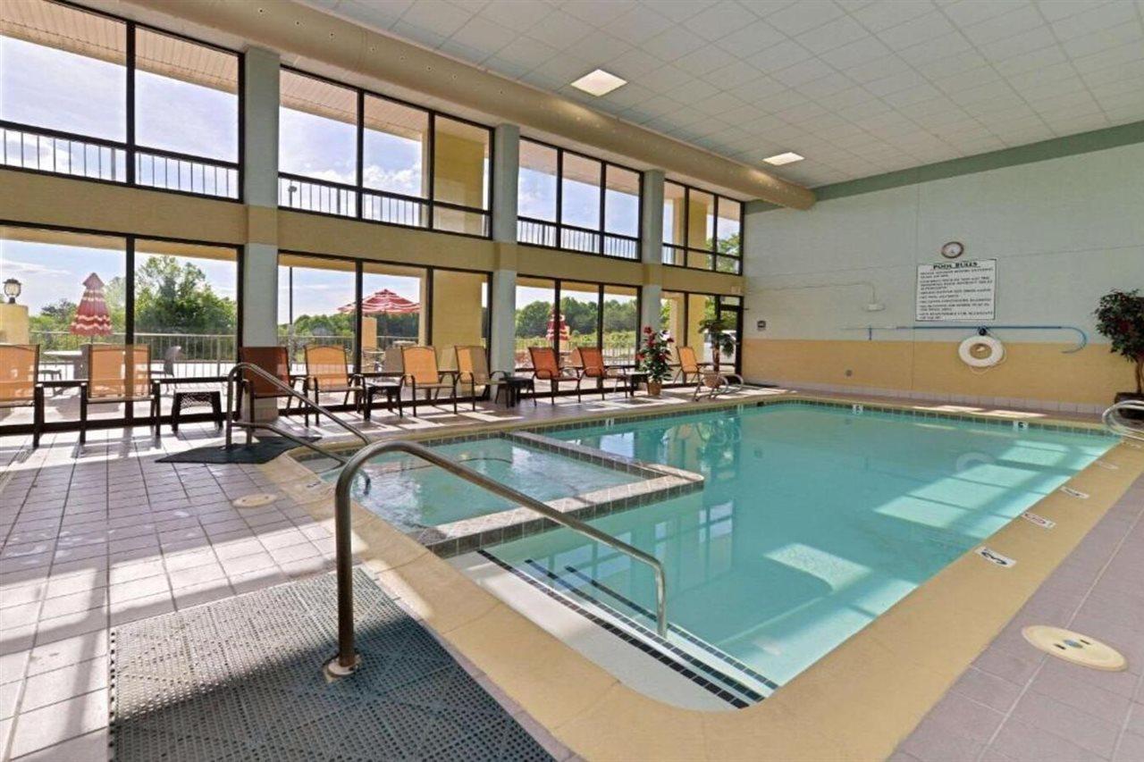Quality Inn Jonesville I-77 מראה חיצוני תמונה